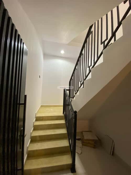 دور 4 غرف في الرمال