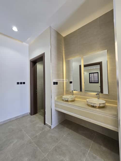 Apartment with 6 Bedrooms The Diriyah, Khamis Mushait