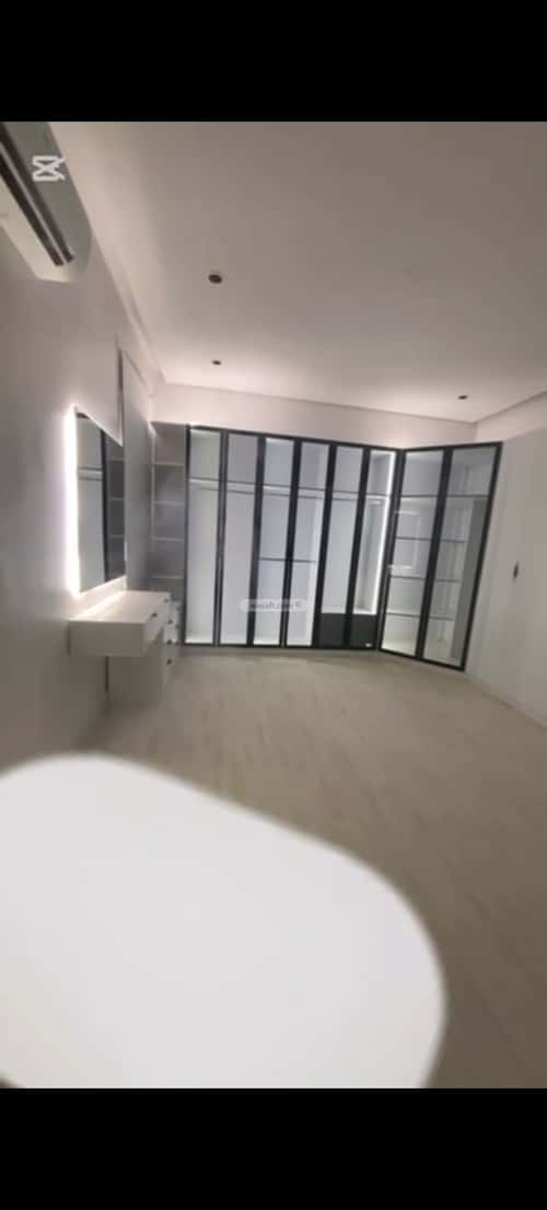 فيلا 290 متر مربع شمالية على شارع 16م طيبة، المدينة المنورة