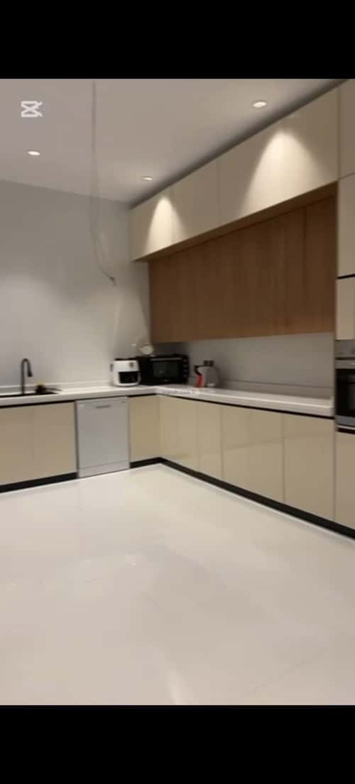 Villa 290 SQM Facing North on 16m Width Street Tiyyah, Madinah