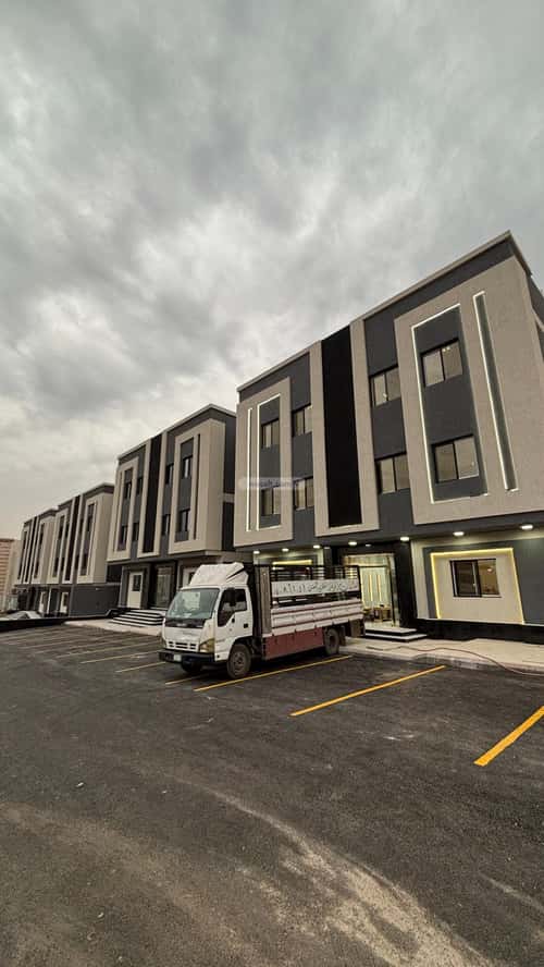Apartment with 4 Bedrooms Bani Bayadah, Madinah