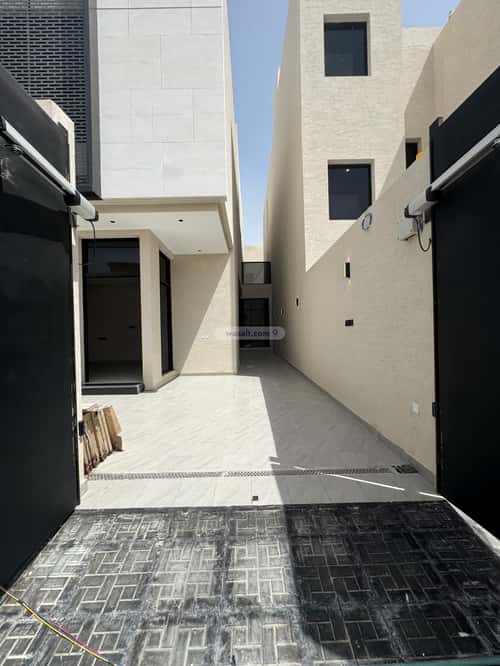 Villa 385 SQM Facing North on 20m Width Street King Faisal, East Riyadh, Riyadh