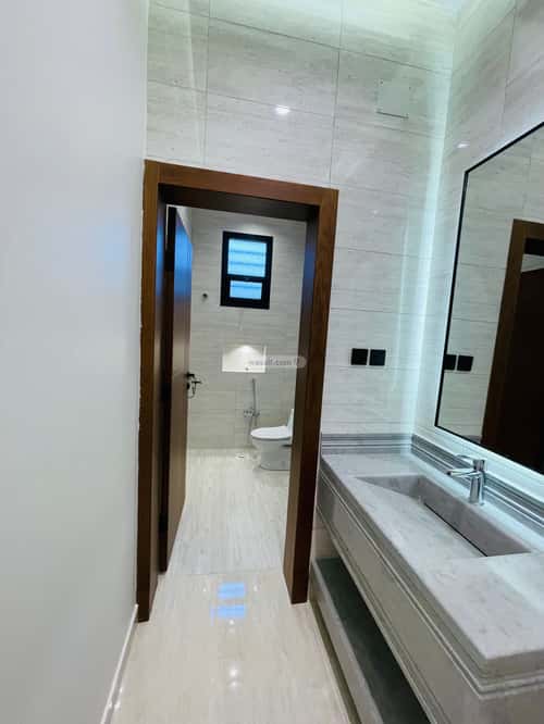 Floor 549 SQM with 7 Bedrooms Al-Qafilah, Khamis Mushait