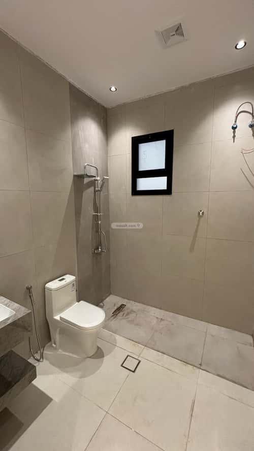 Floor 350 SQM with 6 Bedrooms Al Difa'A, Madinah