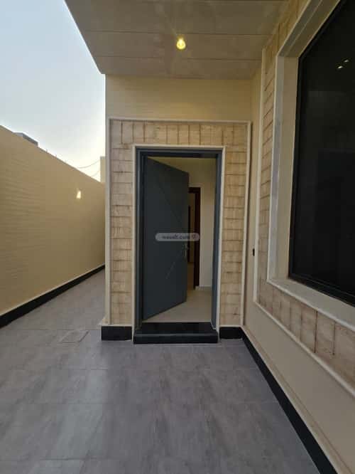 Floor with 4 Bedrooms Al Marjan, East Riyadh, Riyadh