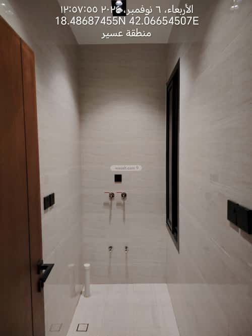 شقة ب 7 غرف الحيلة الشرقي، محائل