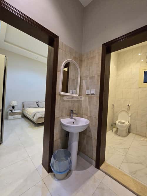 Building 500 SQM with 3 Floors Facing North Al Yaqoot, North Jeddah, Jeddah