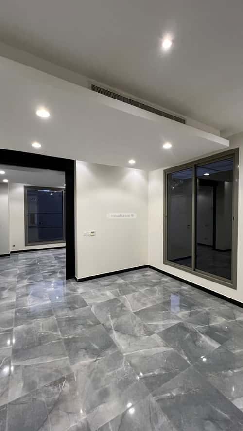 Villa 300 SQM Facing East with 7 Bedrooms As-Sahafa, North Riyadh, Riyadh