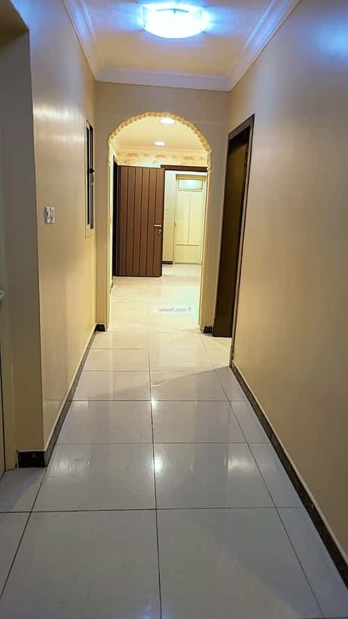 Apartment with 4 Bedrooms King Fahad Dist, Aldammam