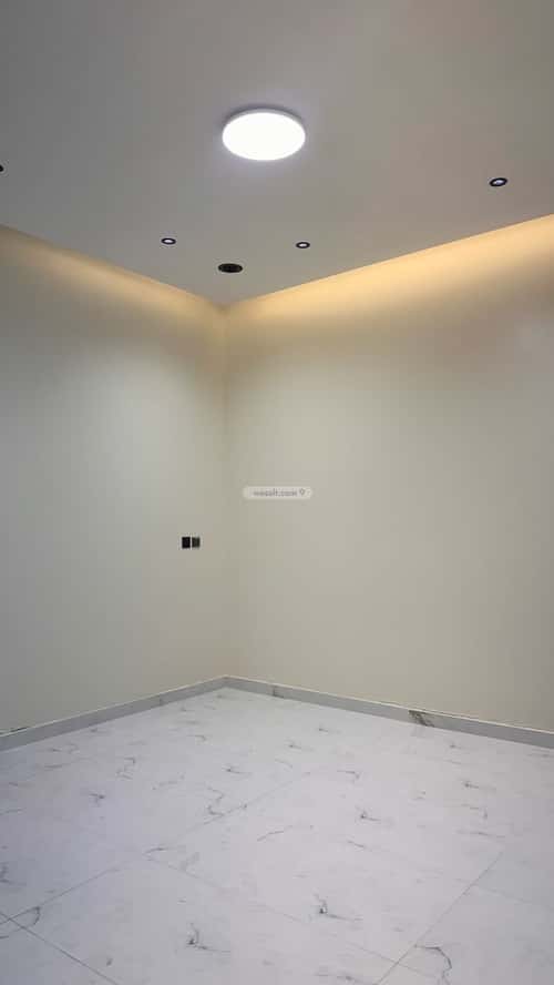 Floor 176.98 SQM with 5 Bedrooms Al-Sumud, Khamis Mushait