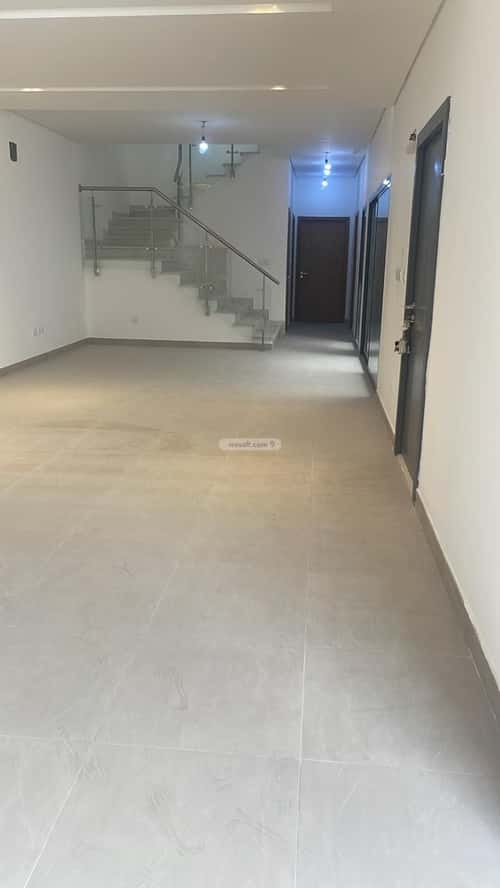 Villa 200 SQM Facing South with 6 Bedrooms King Khalid Int.Airport, North Riyadh, Riyadh