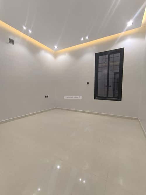 Floor with 6 Bedrooms Al-Janadriyah, East Riyadh, Riyadh