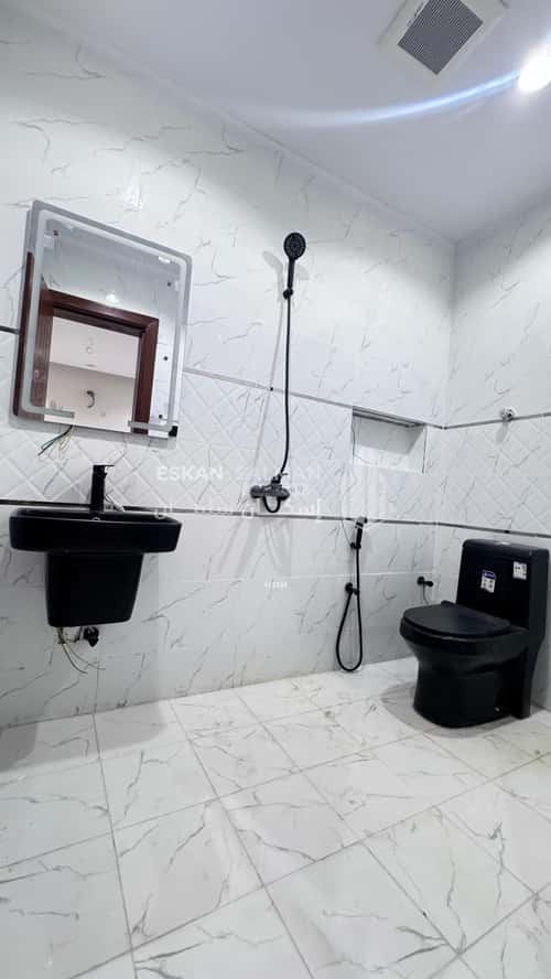 فيلا 293.58 متر مربع شرقية على شارع 12م الأصالة، الجموم - بحرة