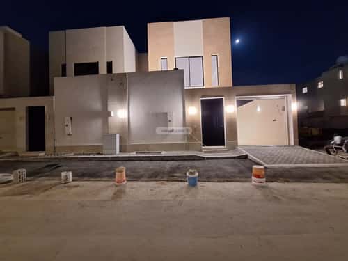 فيلا 275 متر مربع غربية على شارع 15م القادسية، شرق الرياض، الرياض