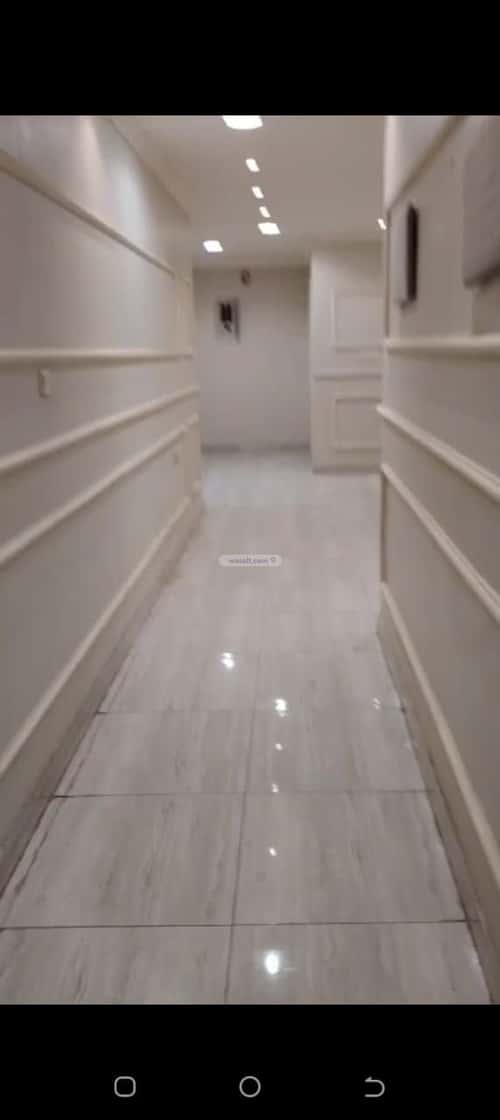 Apartment with 4 Bedrooms Al Noor, Aldammam