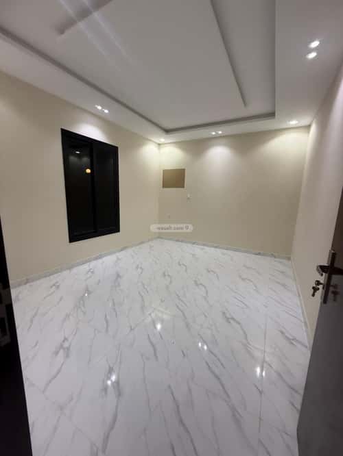 شقة 6 غرف في مريخ