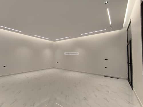 Floor 242.73 SQM with 5 Bedrooms Al-Muanisiyah, East Riyadh, Riyadh