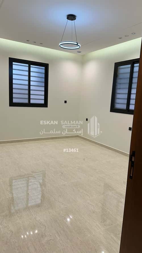 Floor 549 SQM with 6 Bedrooms Al-Qafilah, Khamis Mushait