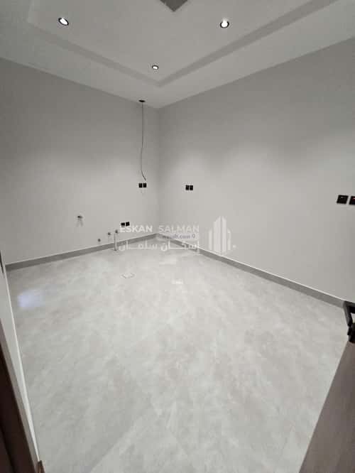 Floor 176.54 SQM with 5 Bedrooms King Faisal, East Riyadh, Riyadh