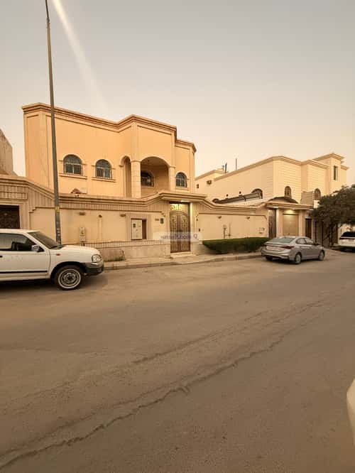 فيلا 598 متر مربع غربية على شارع 15م الروضة، شرق الرياض، الرياض