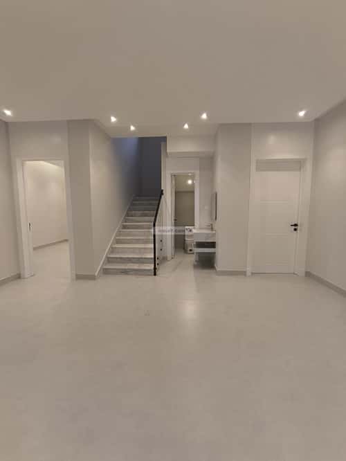 Apartment 227 SQM with 6 Bedrooms Al-Maizaliyah, East Riyadh, Riyadh