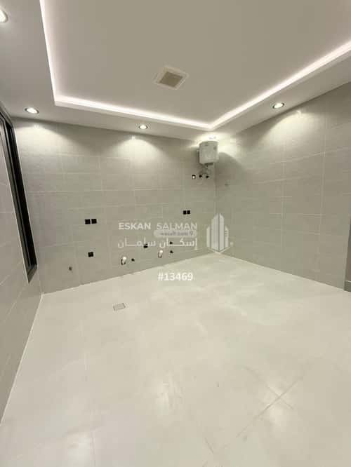 Floor 224.61 SQM with 6 Bedrooms The Diriyah, Khamis Mushait