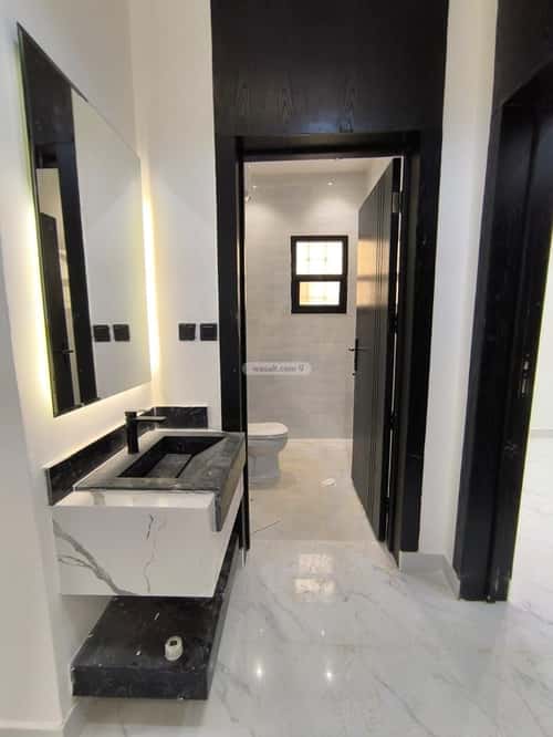 شقة 5 غرف في الجنادرية