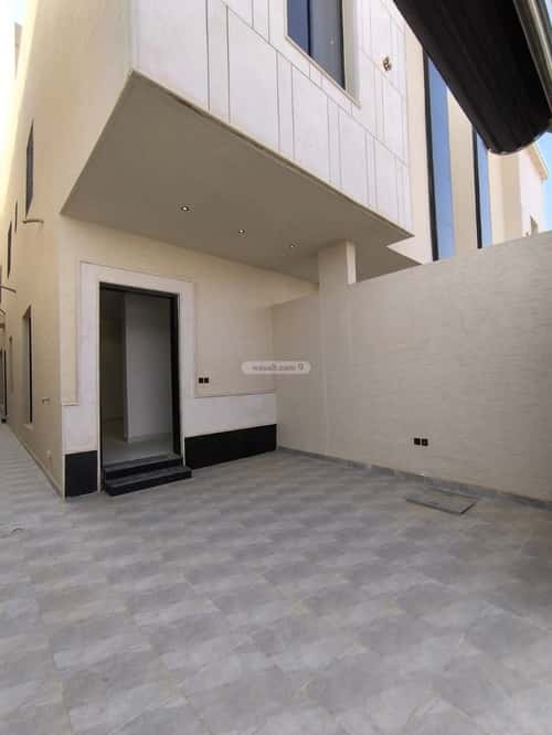 Apartment 236 SQM with 5 Bedrooms Al-Janadriyah, East Riyadh, Riyadh