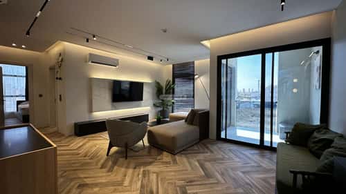 3 bedroom apartment in Al Malqa