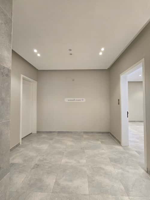 شقة 315 متر مربع ب 8 غرف البديع، أبها