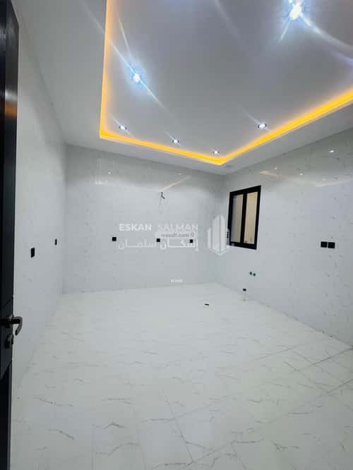 Villa 301 SQM Facing West on 12m Width Street Hay Al-Sulimaniyah, Alttayif