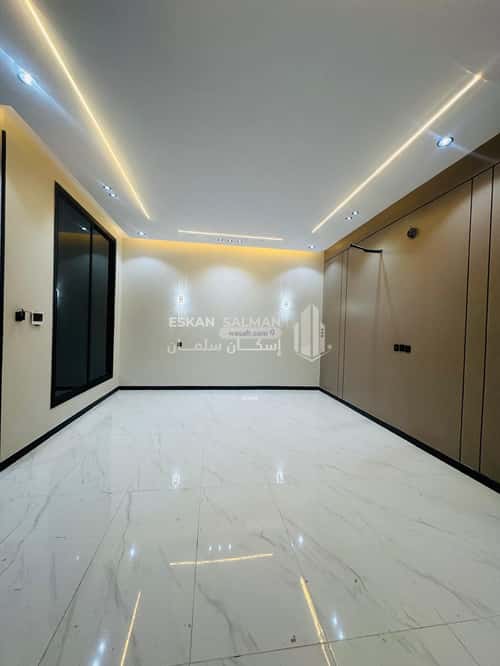 Villa 301 SQM Facing West on 12m Width Street Hay Al-Sulimaniyah, Alttayif