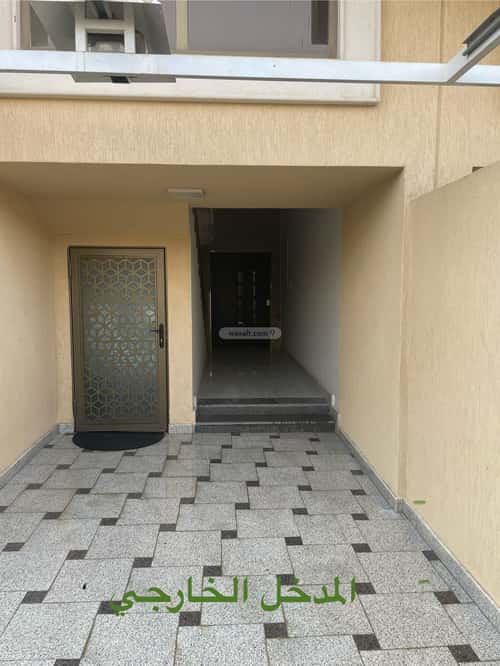 Floor 200 SQM with 3 Bedrooms Al-Nuzha, North Riyadh, Riyadh