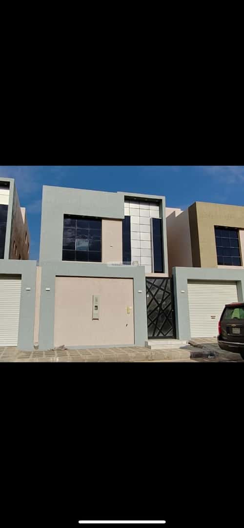 فيلا 250 متر مربع غربية على شارع 16م نبلاء، المدينة المنورة