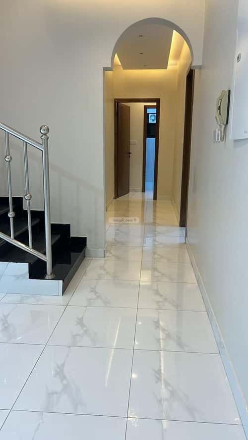 Apartment with 6 Bedrooms The Light, Khamis Mushait