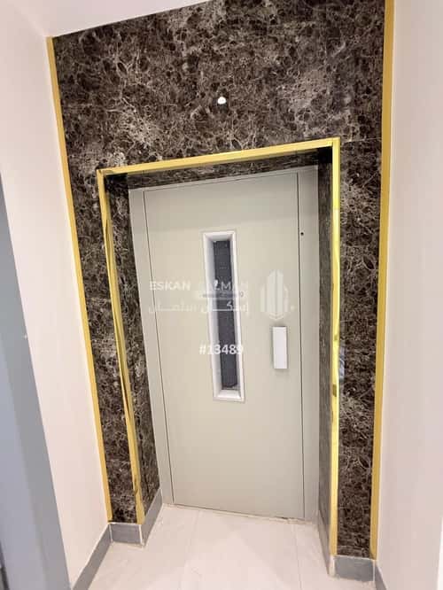 فيلا 375 متر مربع شمالية على شارع 15م الظرفة، خميس مشيط