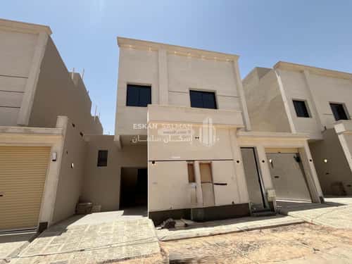 Apartment with 4 Bedrooms Al- Nadwah, East Riyadh, Riyadh