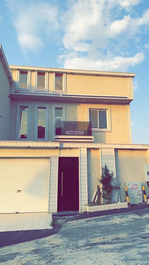 Villa 608 SQM Facing South on 25m Width Street Al Zahoor, Abha