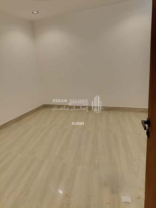 شقة 6 غرف في الجنادرية