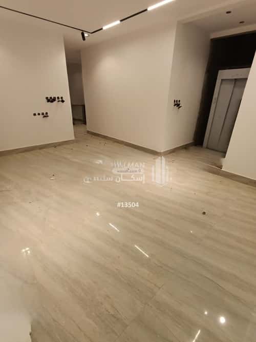 Apartment with 6 Bedrooms Al-Janadriyah, East Riyadh, Riyadh