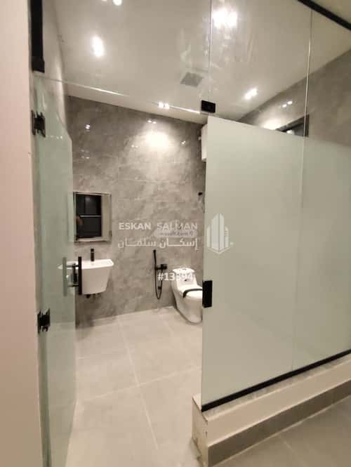 شقة 5 غرف في بدر