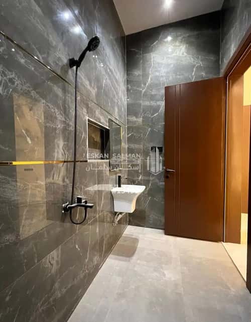 Apartment with 5 bedrooms نوارة، المزاحمية