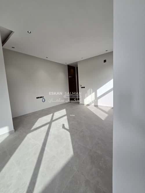 Floor 189.75 SQM with 5 Bedrooms King Faisal, East Riyadh, Riyadh