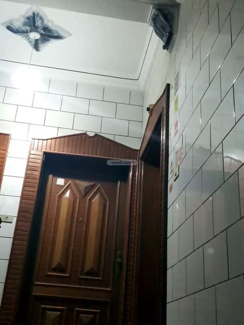 Building 400 SQM Facing East Al Safa, North Jeddah, Jeddah