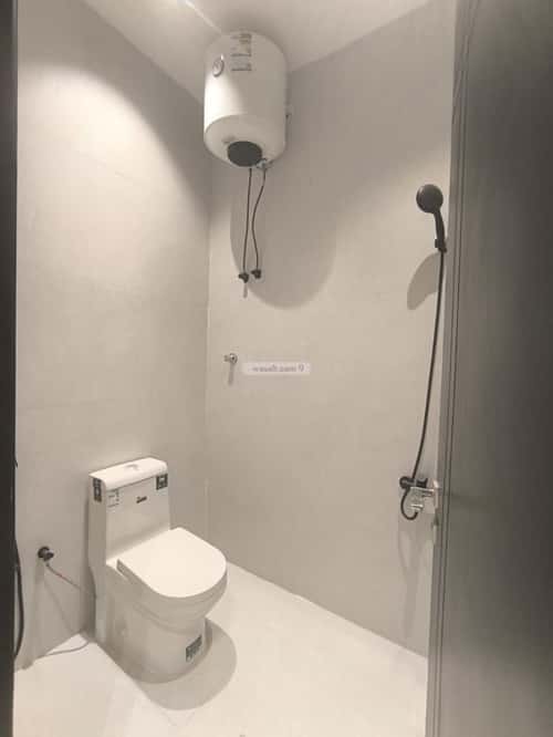 دور 5 غرف في الجنادرية