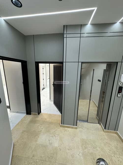 شقة 226 متر مربع ب 6 غرف الظرفة، خميس مشيط