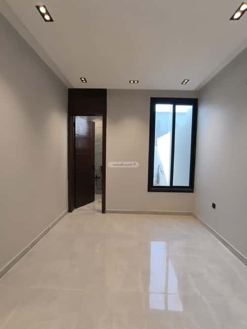 شقة 5 غرف في الجنادرية