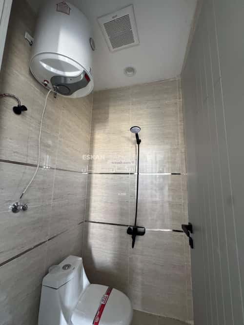 شقة 5 غرف في بدر