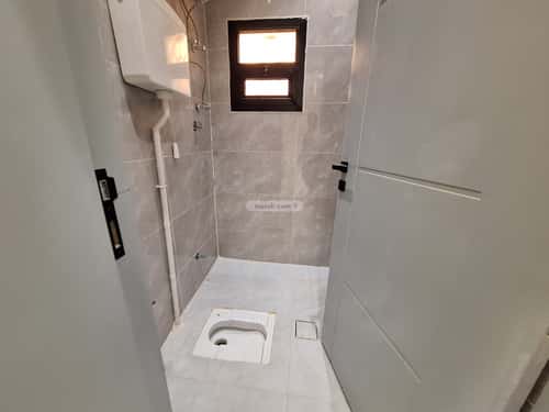 Apartment with 5 Bedrooms Al Bayan, East Riyadh, Riyadh