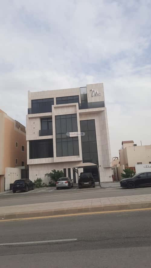 Floor 188.82 SQM with 5 Bedrooms Al-Malqa, North Riyadh, Riyadh